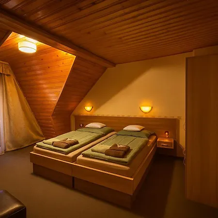 Toth Vendeghaz Pensionat